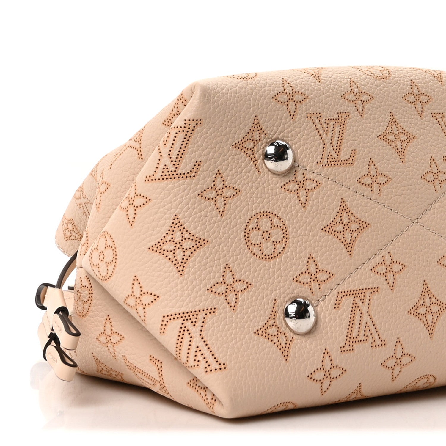 Louis Vuitton Mahina Bella Beige 10 of 11