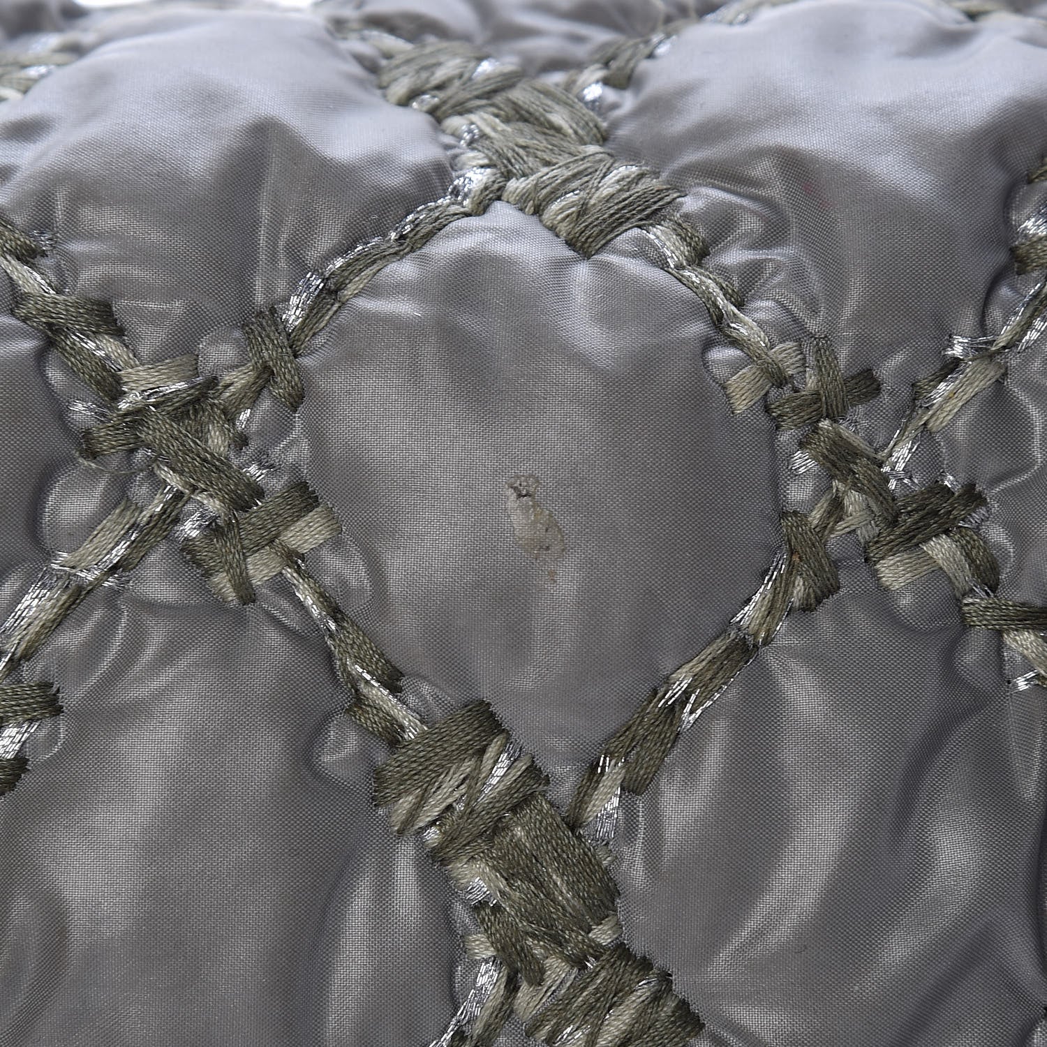 Chanel Nylon Quilted Medium Tweed on Stitch Bubble Green 16 of 17