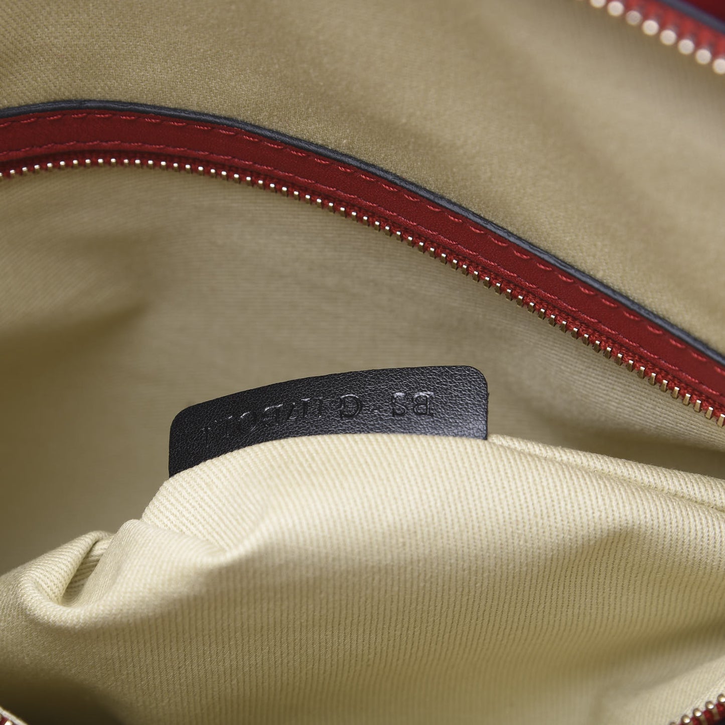 Vitello Rockstud Dome Shopper Rosso Valentino