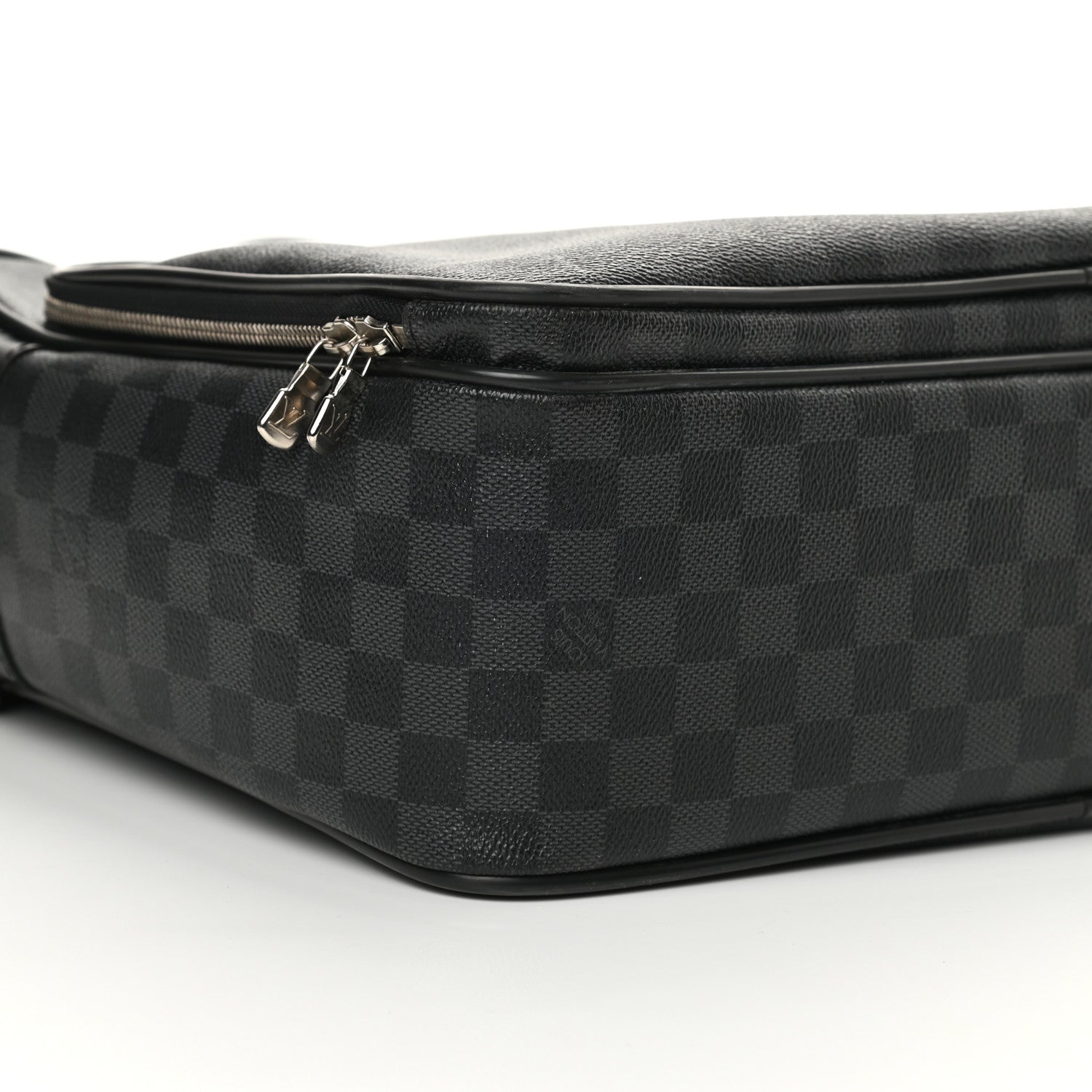 Louis Vuitton Damier Graphite Icare 9 of 16