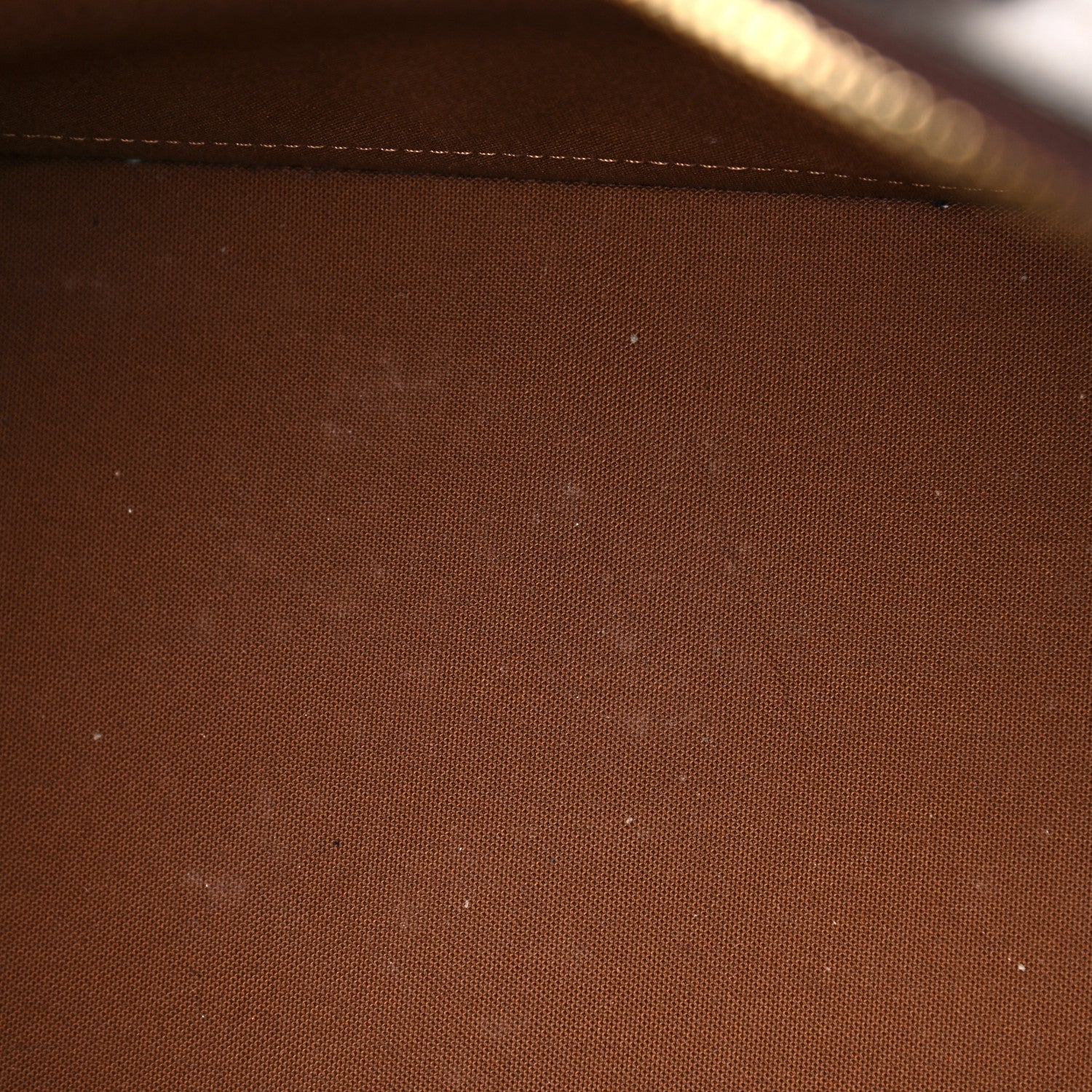 Louis Vuitton Monogram Alma GM 17 of 35
