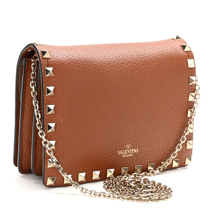 Valentino Garavani Pebbled Calfskin Rockstud Wallet On Chain Saddle Brown 3 of 9