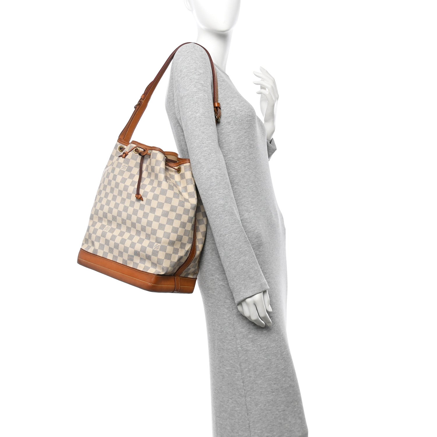 Louis Vuitton Damier Azur Noe 2 of 13