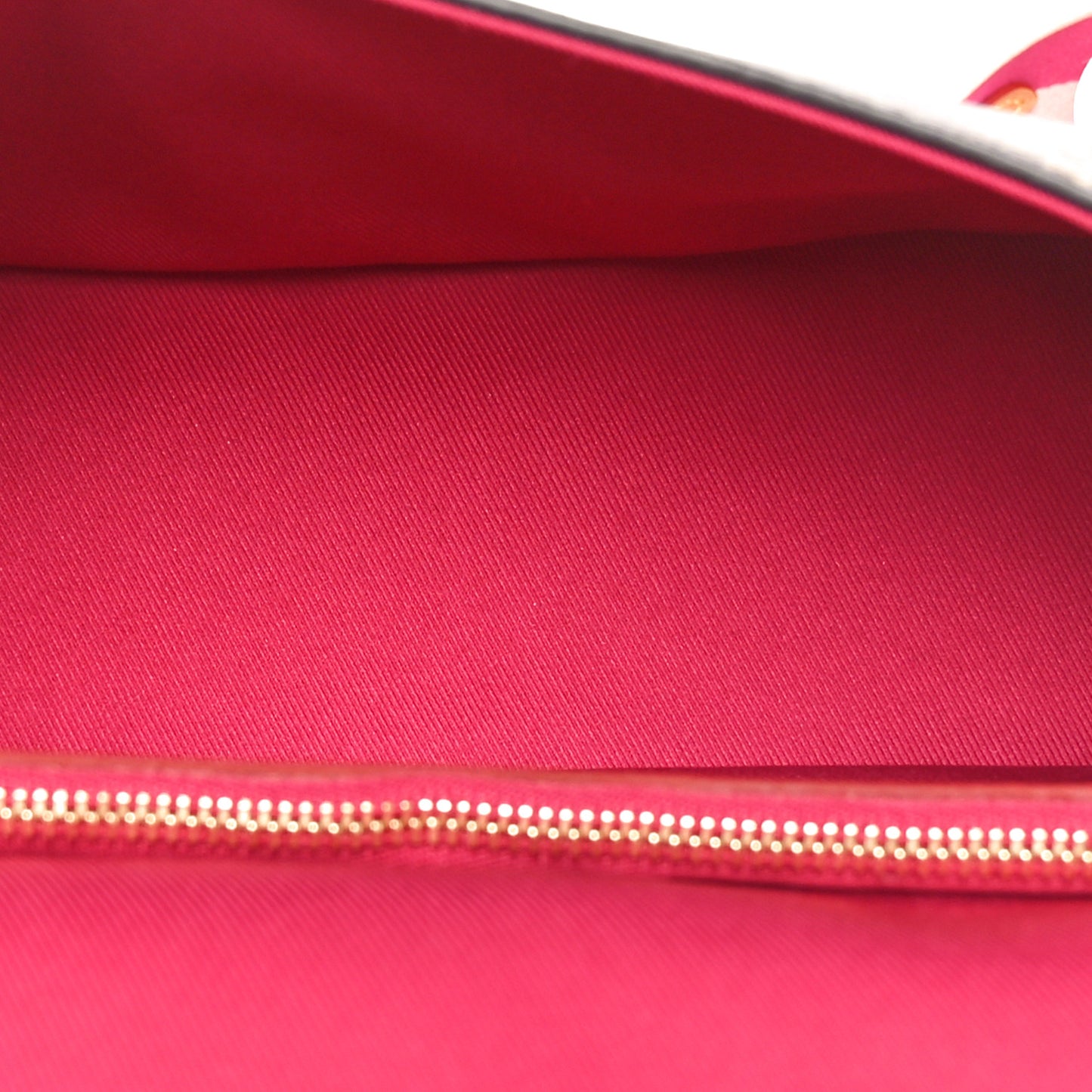Monogram Diane Fuchsia