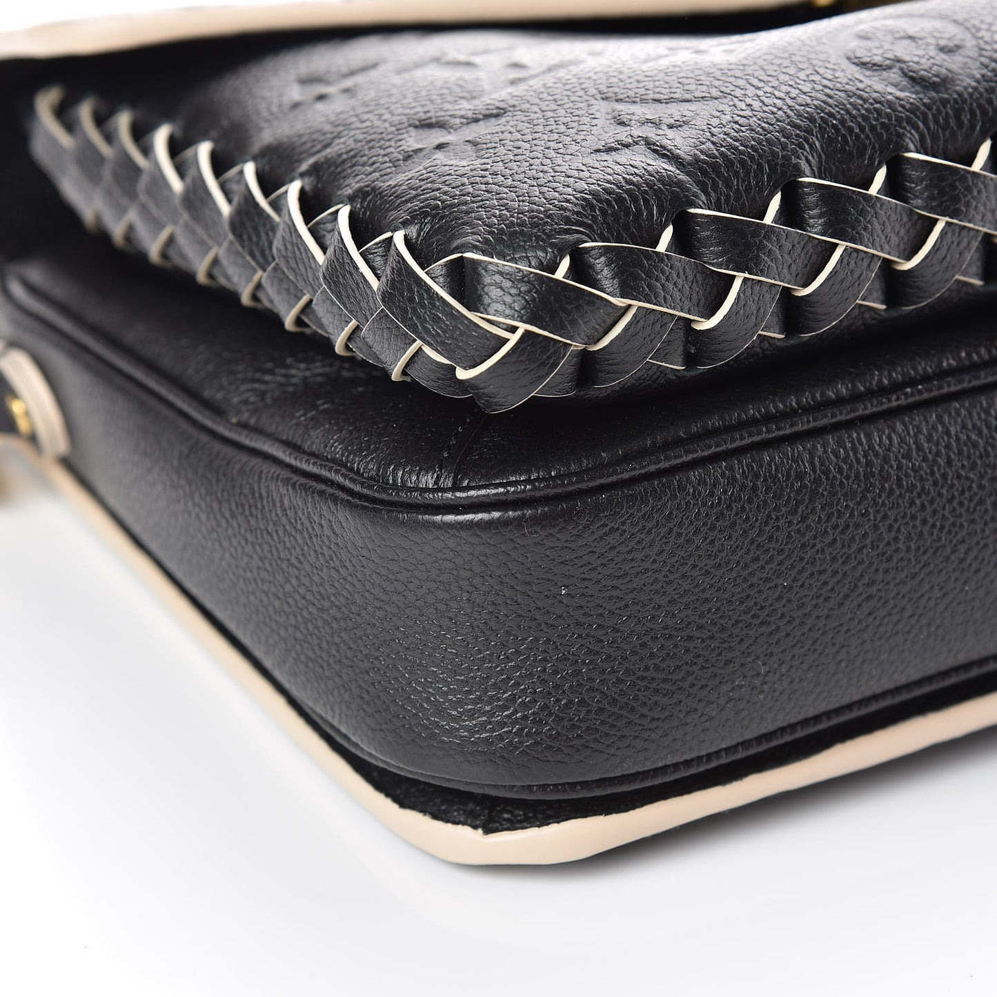 Empreinte Braided Pochette Metis Black