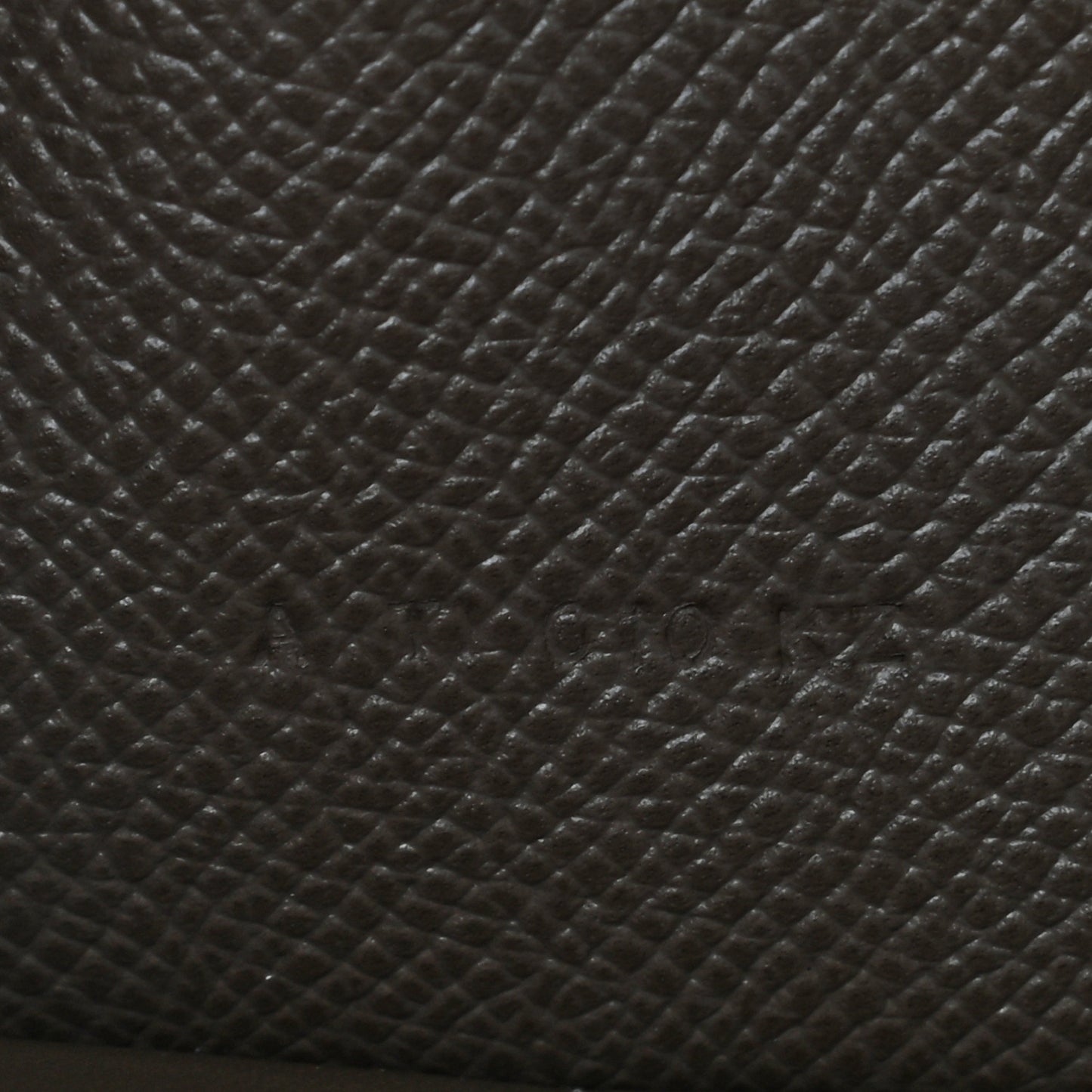 Epsom Kelly Longue Wallet Etoupe
