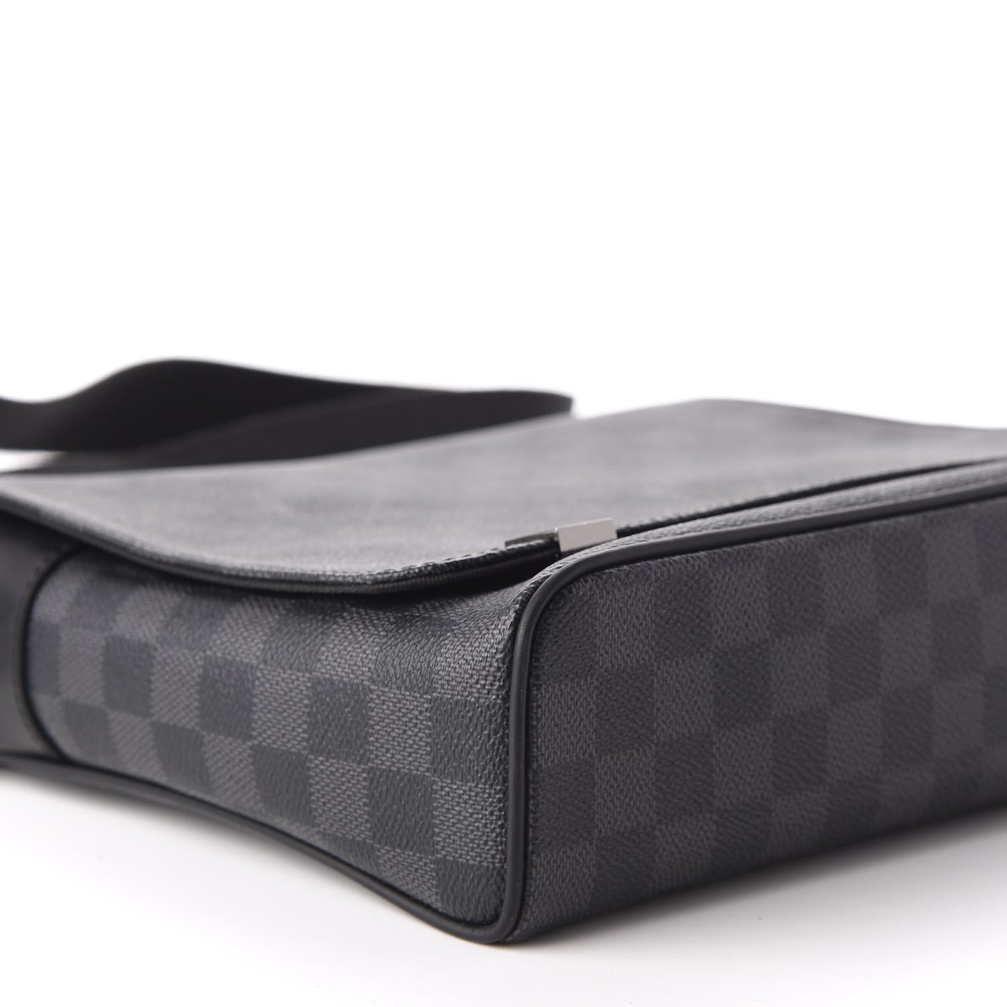 Damier Graphite District PM