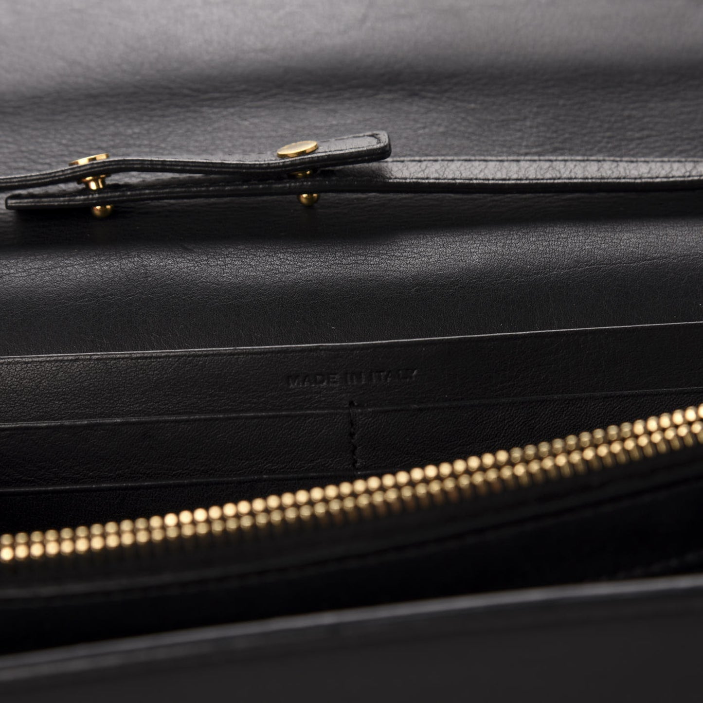 Calfskin Classic Y Ligne Chain Wallet Black