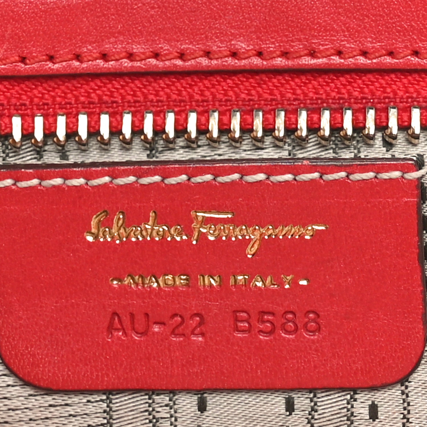 Salvatore Ferragamo Calfskin Gancini Marsala Lineage Mini Chain Bag Red 6 of 10