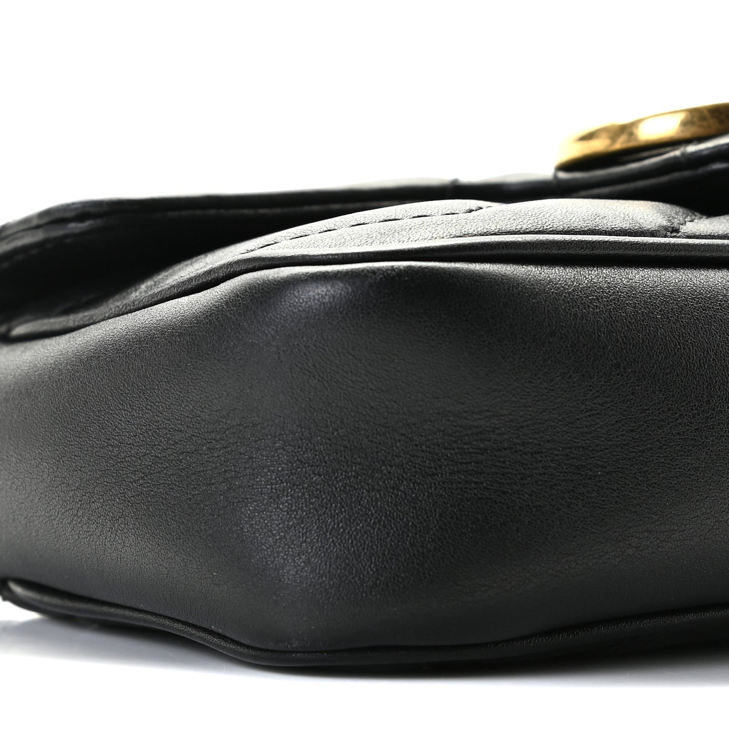 Calfskin Matelasse Super Mini GG Marmont Shoulder Bag Black