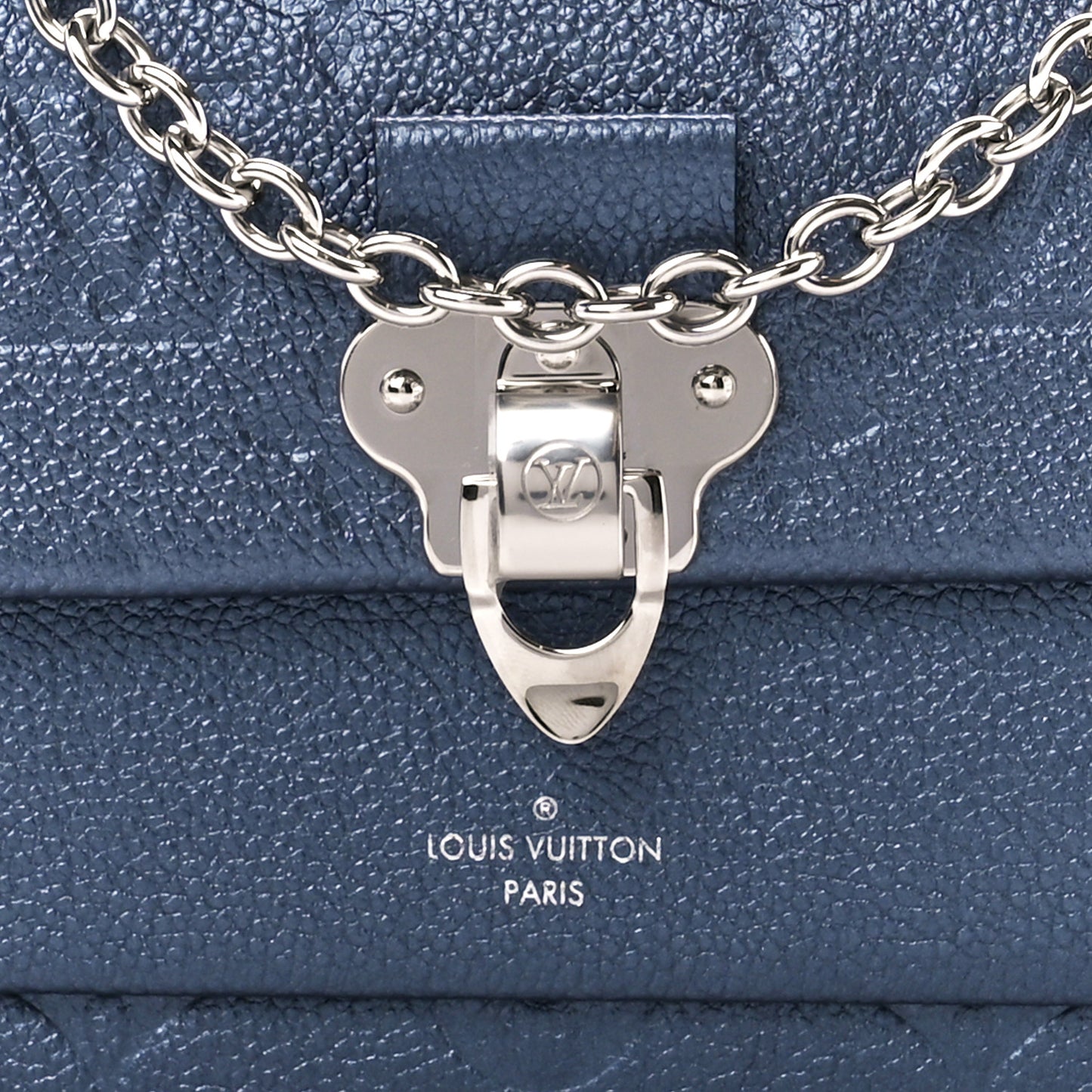 Metalli Empreinte Monogram Vavin Chain Wallet Navy Nacre