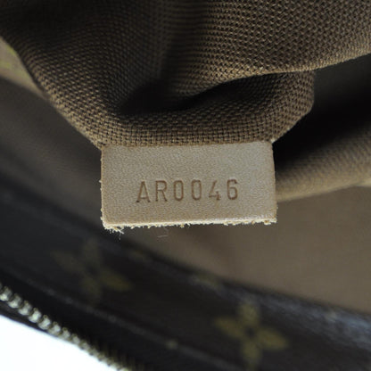 Louis Vuitton Monogram Cabas Mezzo 9 of 9