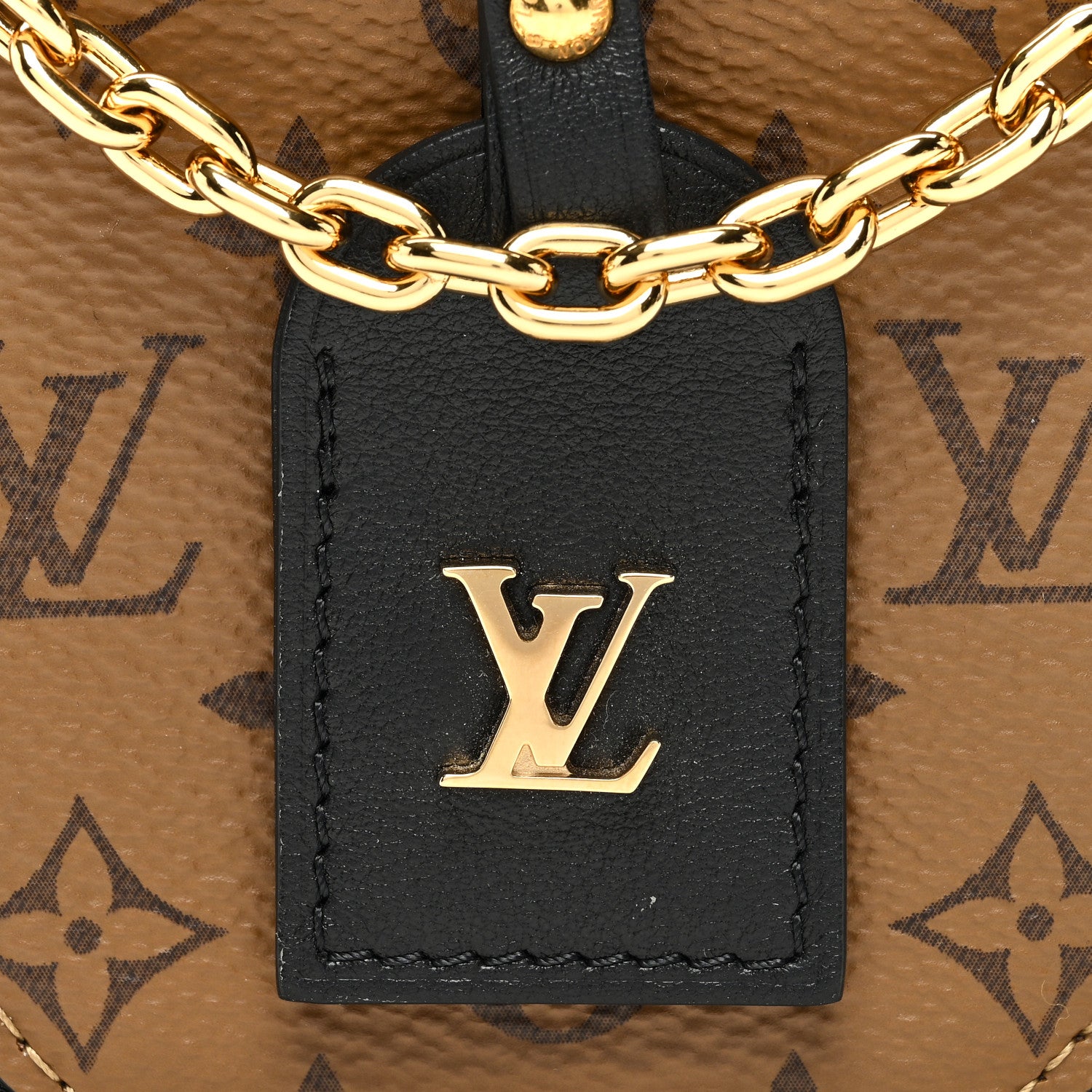 Louis Vuitton LOUIS VUITTON Reverse Monogram Boite Chapeau Necklace 7 of 9