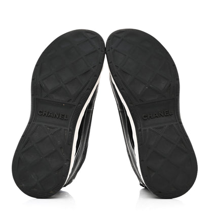 Chanel Velvet Calfskin Mixed Fibers CC Sneakers 40 Black 5 of 10