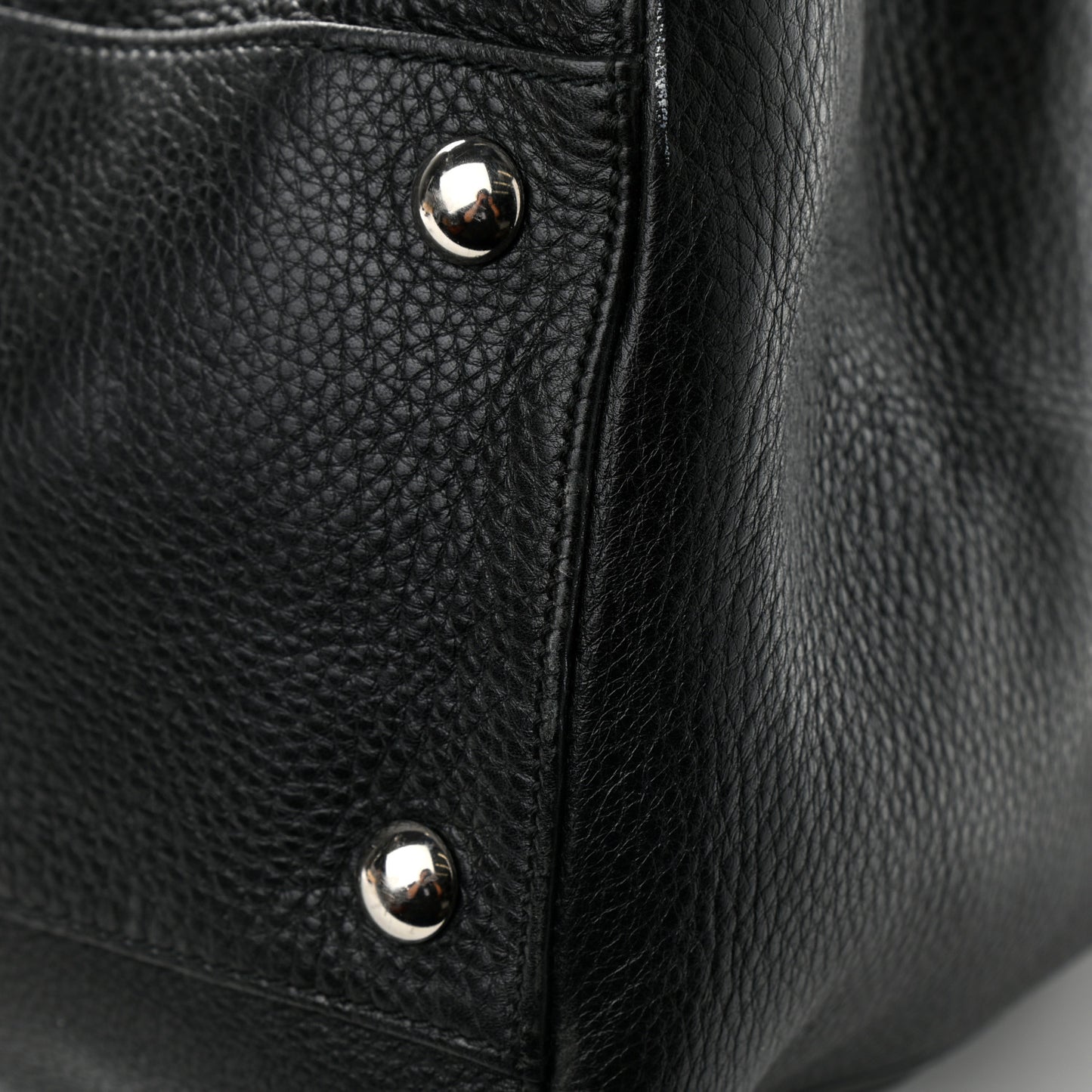 Pebbled Calfskin Soho Carry On Duffle Black