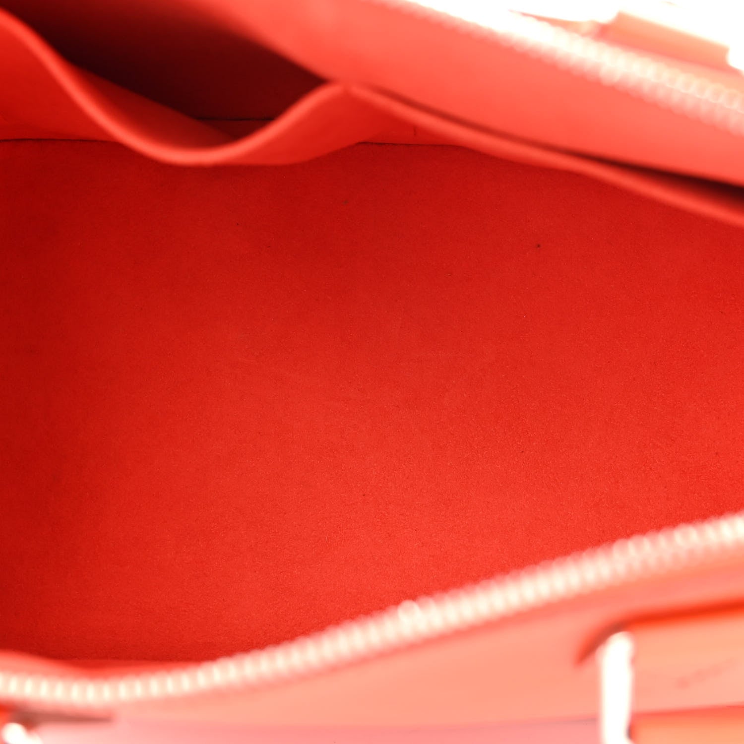 Louis Vuitton Epi Alma PM Piment 5 of 12