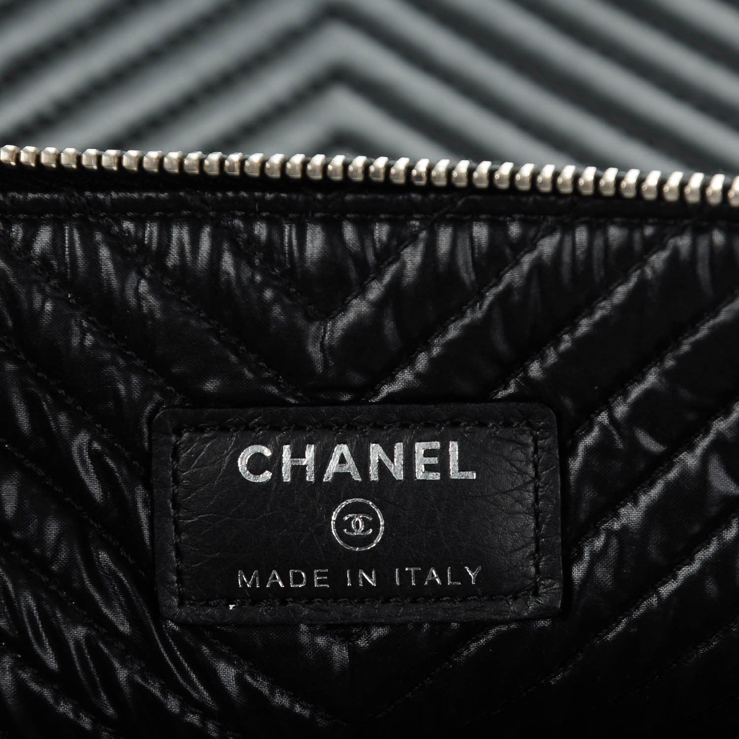 Chanel Calfskin Chevron Large Boy Cosmetic Case Black 6 of 7