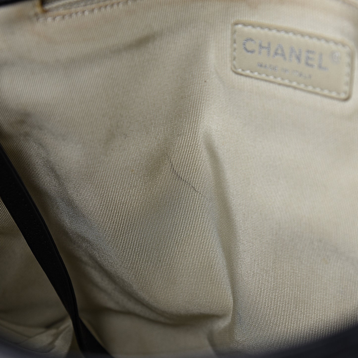 Washed Lambskin Quilted Maxi Chain Around Flap Black