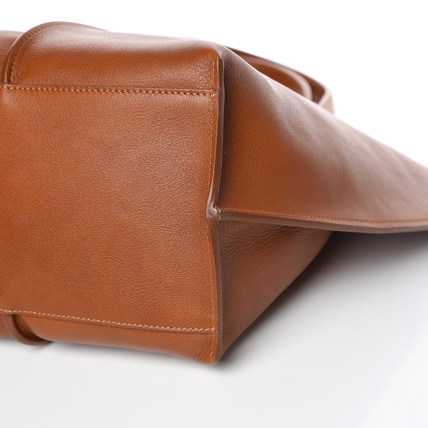Chloe Smooth Calfskin Medium Vick Tote Caramel 11 of 11
