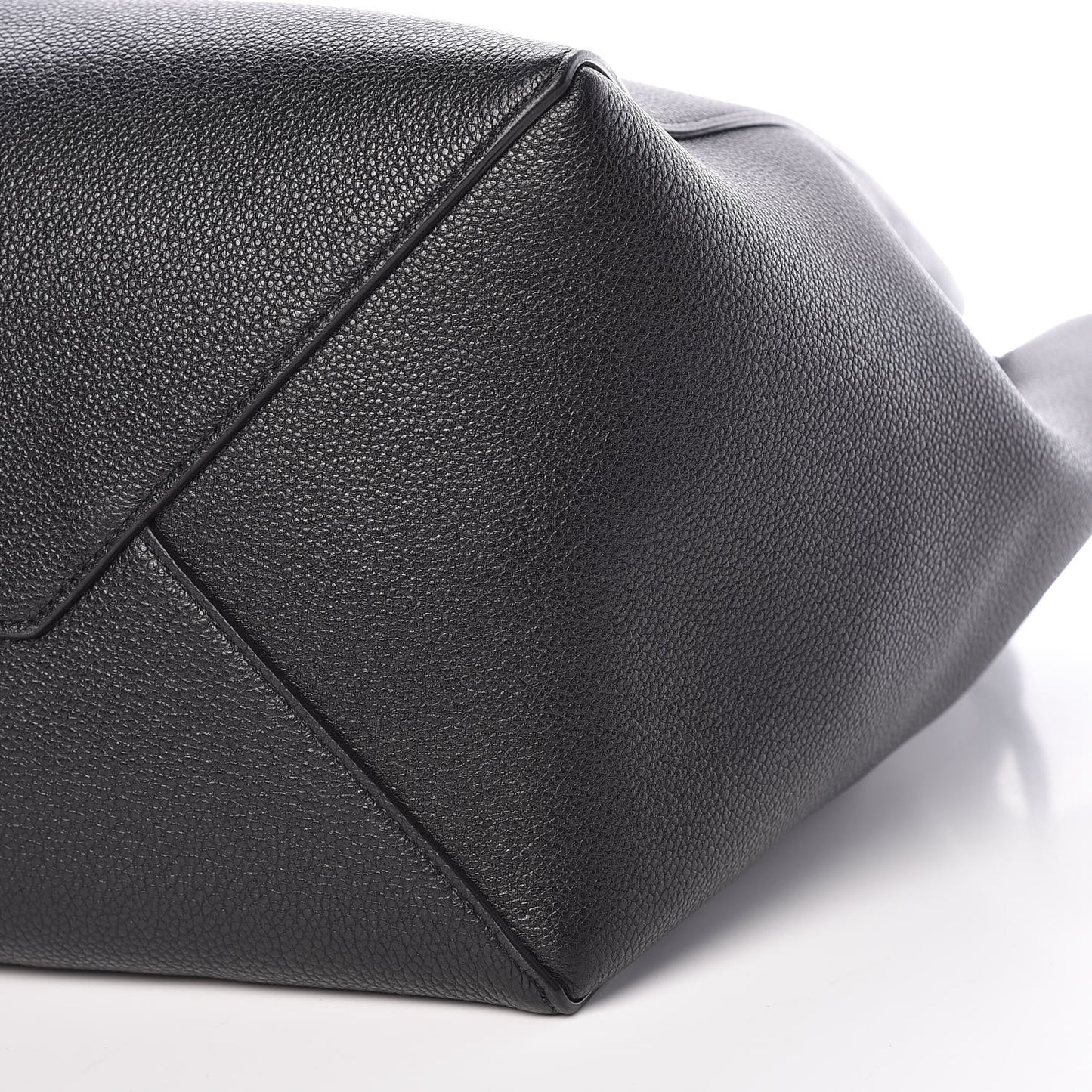 Soft Grained Calfskin Small Belt Cabas Phantom Black
