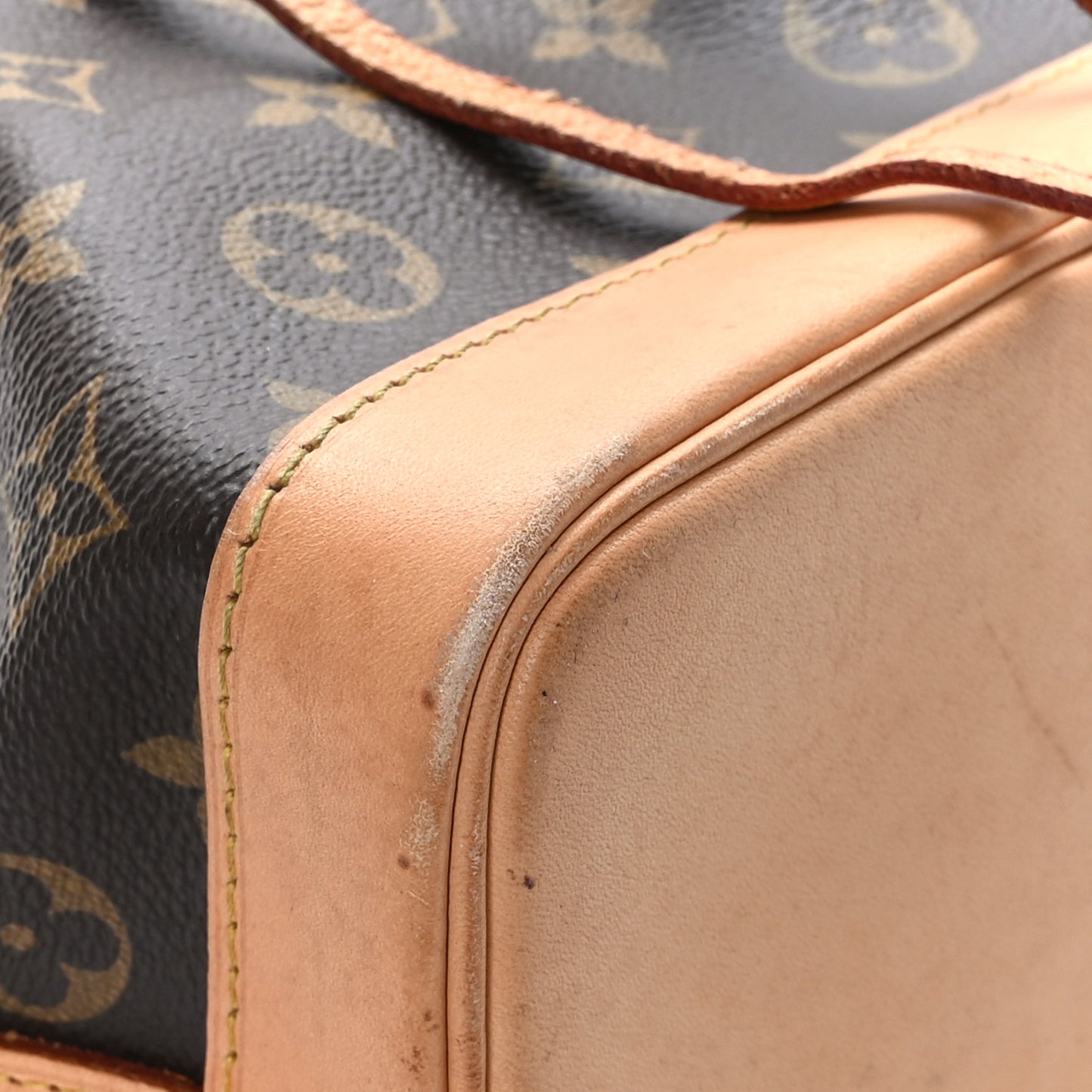 Monogram Noe BB