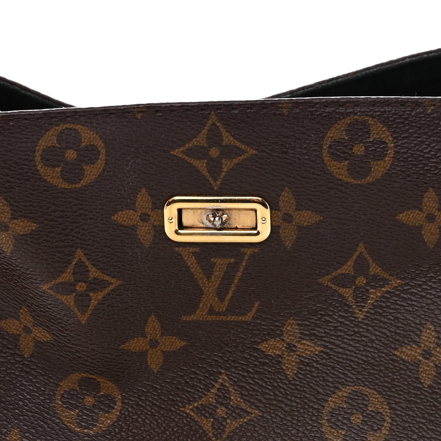 Monogram Gaia Black