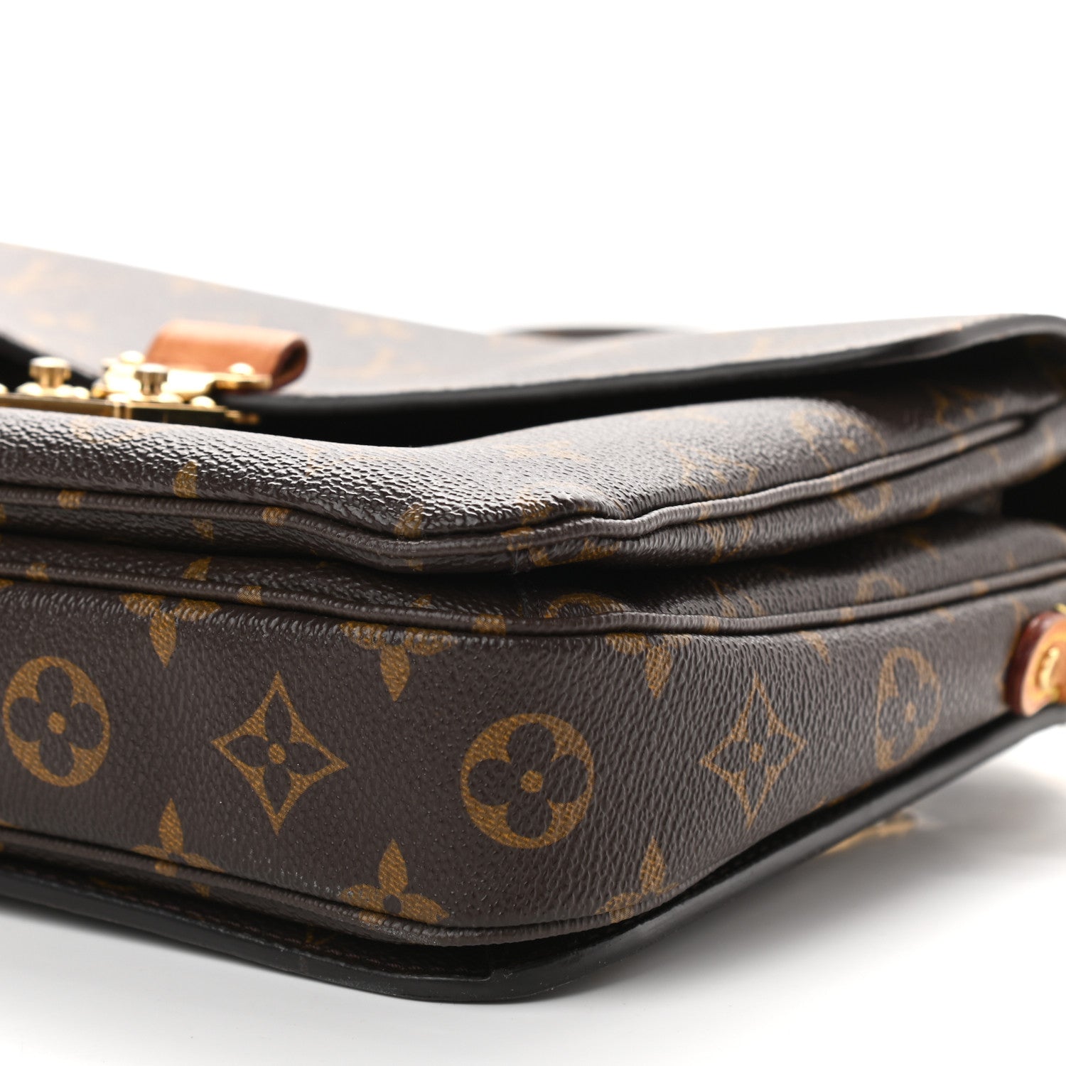 Louis Vuitton Monogram Pochette Metis 8 of 9