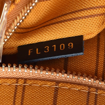 Louis Vuitton Monogram Giant Jungle Onthego GM Black 10 of 11