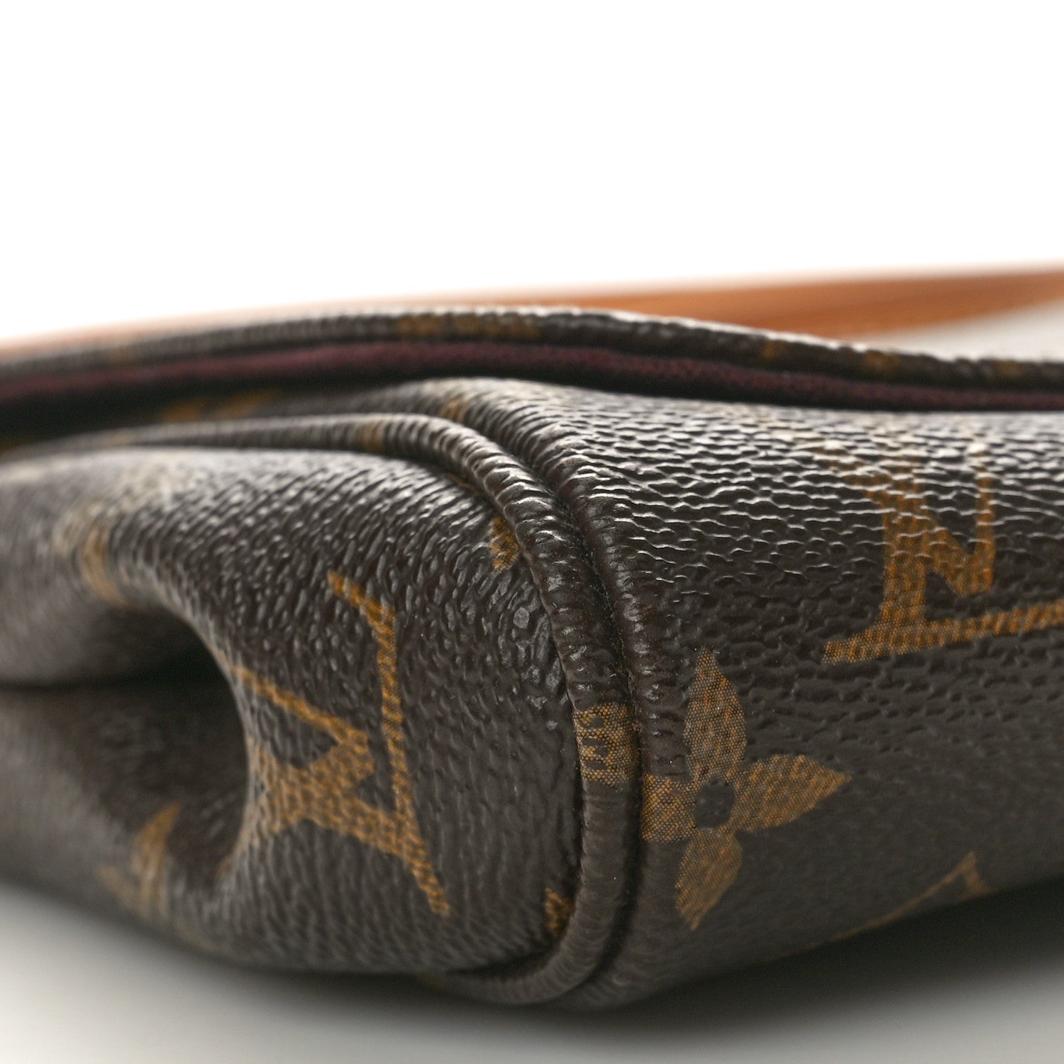 Louis Vuitton Monogram Favorite PM 9 of 11