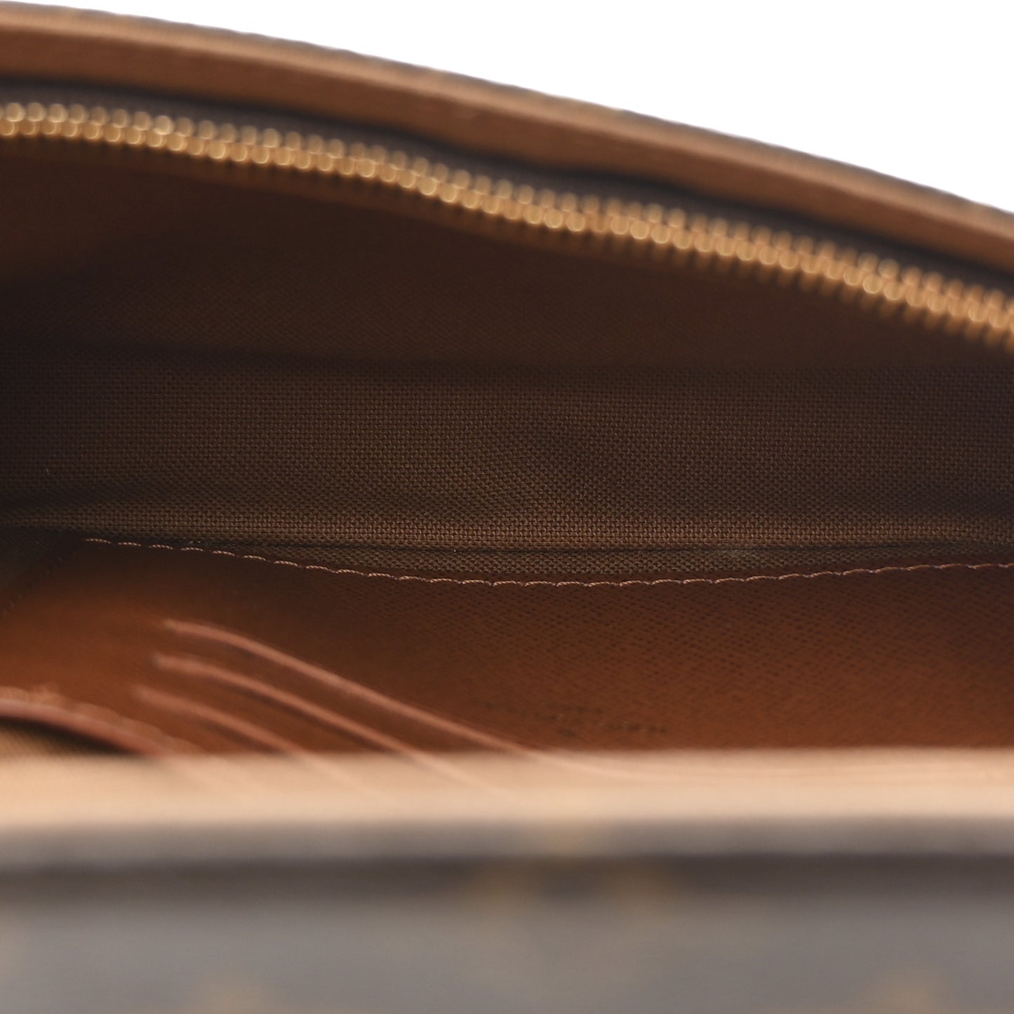 Monogram Ivy Wallet On Chain