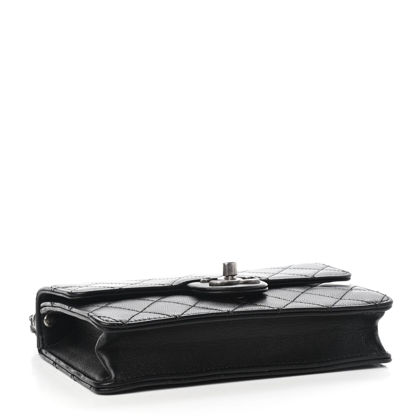 Goatskin Quilted Logo Small Chic Flap Black