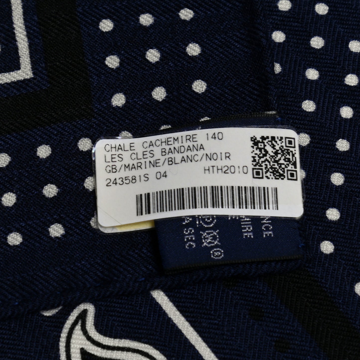 Cashmere Silk Les Cles Bandana Shawl 140 Marine Black White