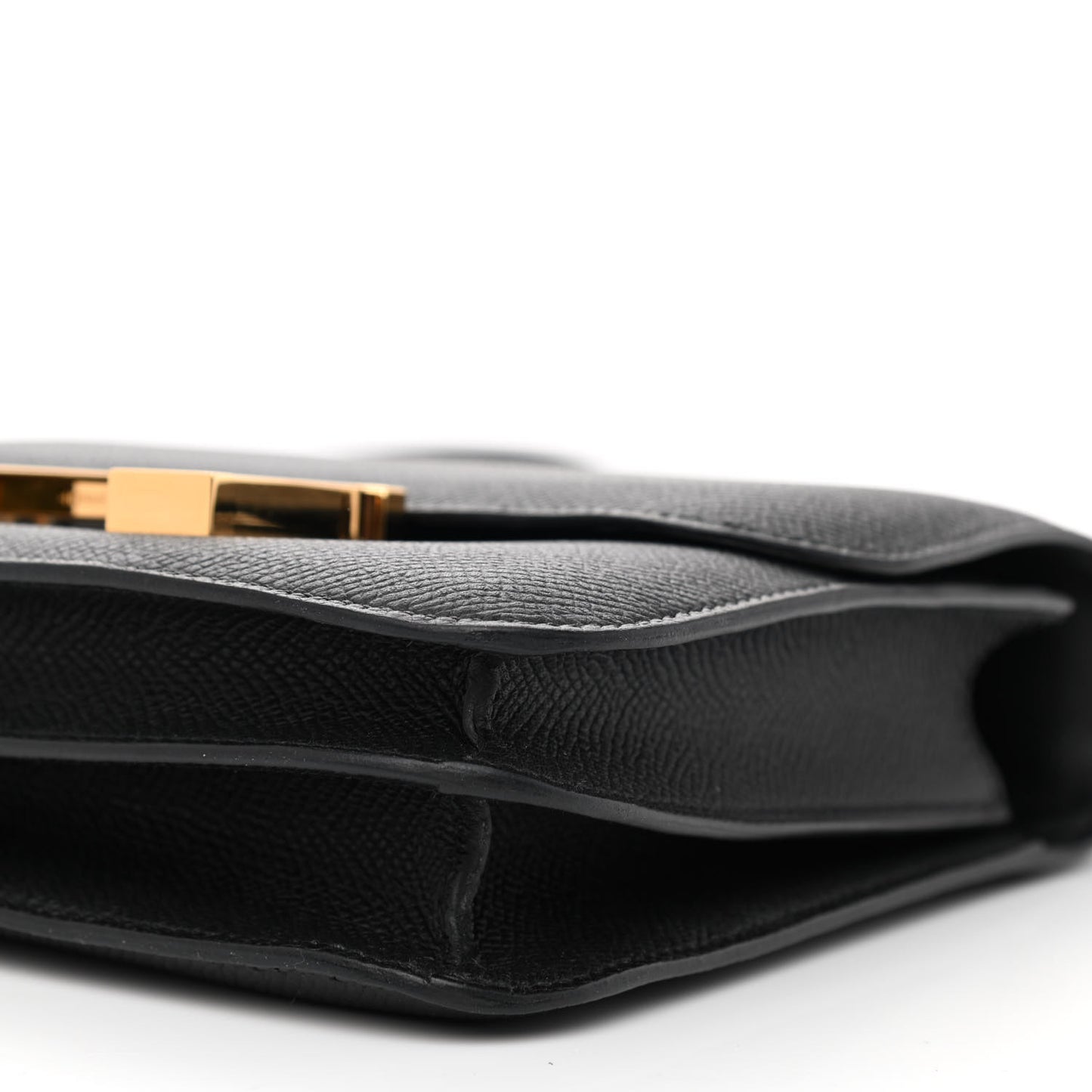 Epsom Constance 18 Black