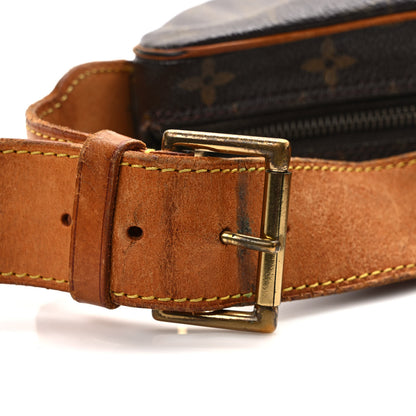 Louis Vuitton Monogram Croissant MM 12 of 15