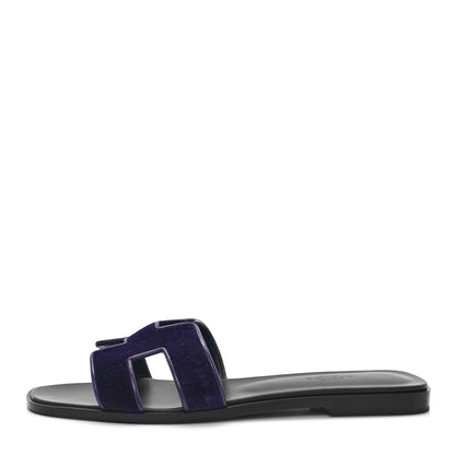 Hermes Velvet Nappa Oran Sandals  38.5 Violet Fonce 1 of 10