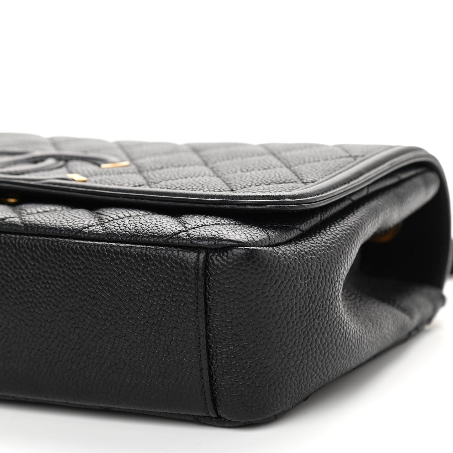 Caviar Quilted Medium CC Filigree Flap Black