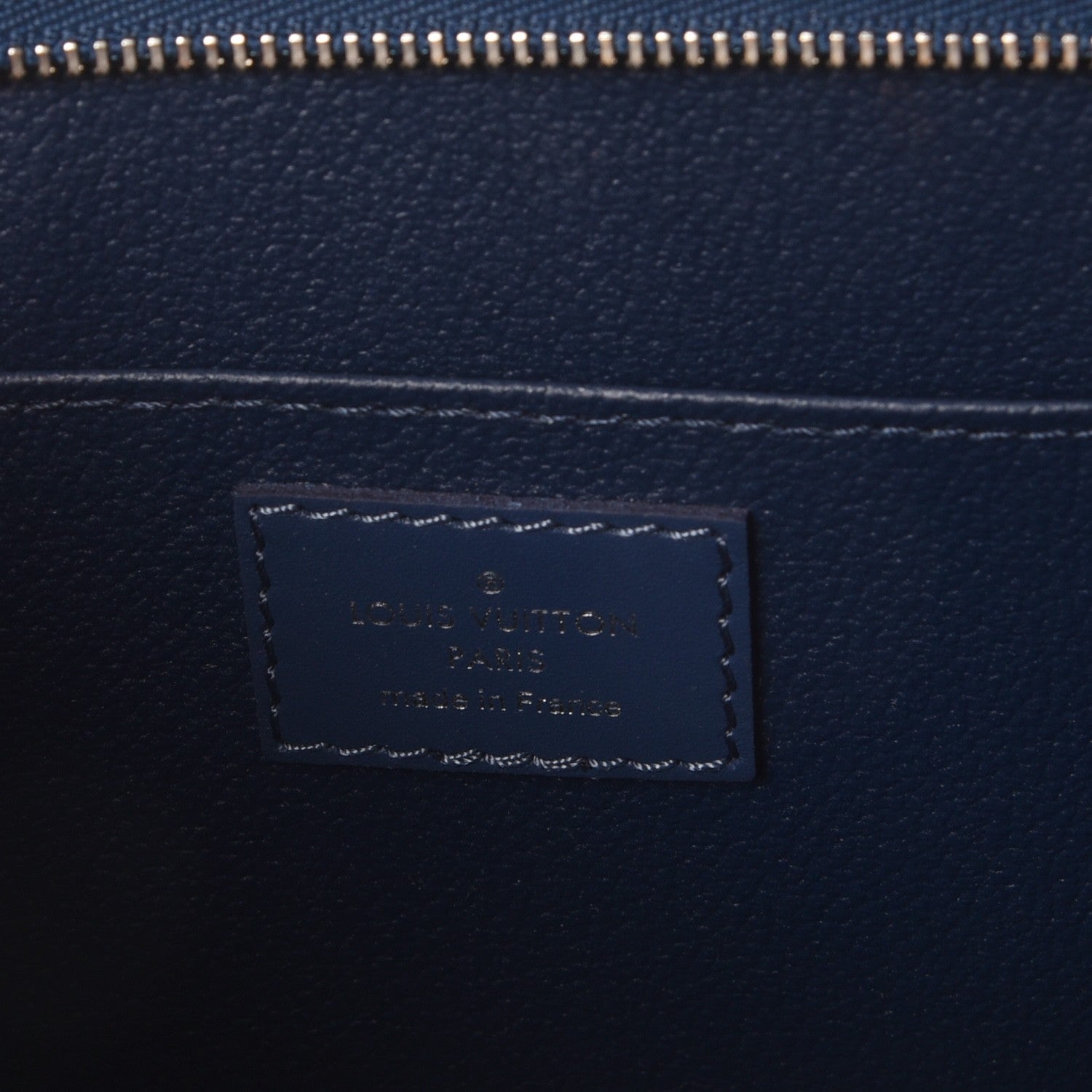 Louis Vuitton Epi Toiletry Pouch 26 Indigo 6 of 8