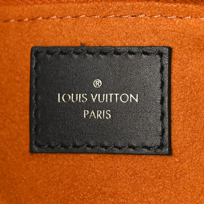 Louis Vuitton Empreinte Monogram Giant Onthego MM Black 6 of 8