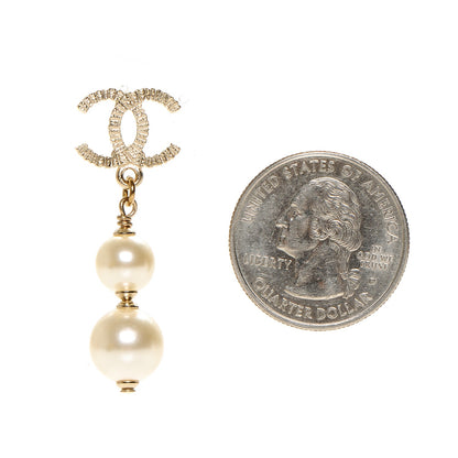 Chanel CC Pearl Drop Earrings Gold 2 of 4