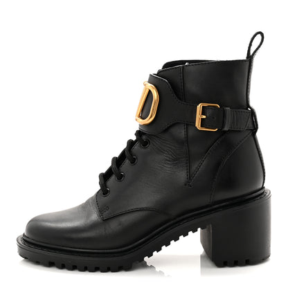 Valentino Garavani Calfskin Womens VLOGO 70mm Combat Boots 37.5 Black 1 of 10