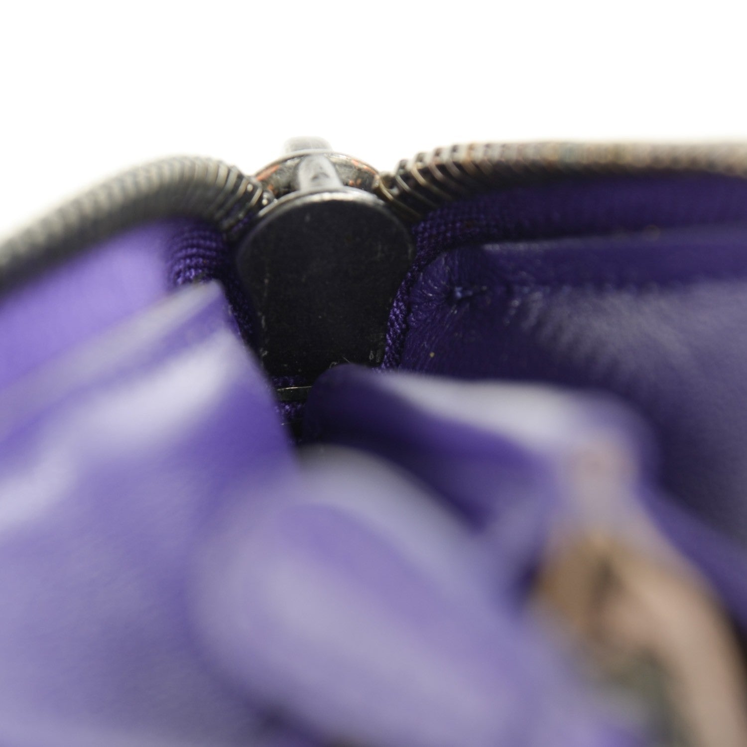 Bottega Veneta Ayers Livrea Intrecciato Zip Around Wallet Plum 2 of 10