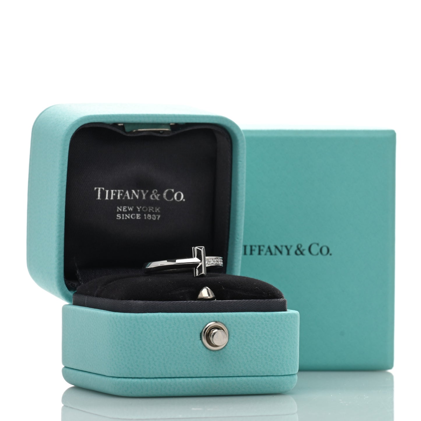 18K White Gold Diamond T T1 Ring 47 4