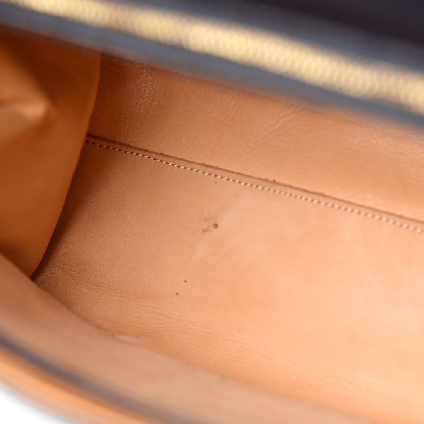 Grained Calfskin MM Brillant Satchel Black