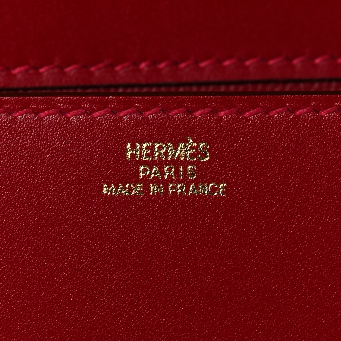 Tadelakt Medor 23 Clutch Rouge Vif