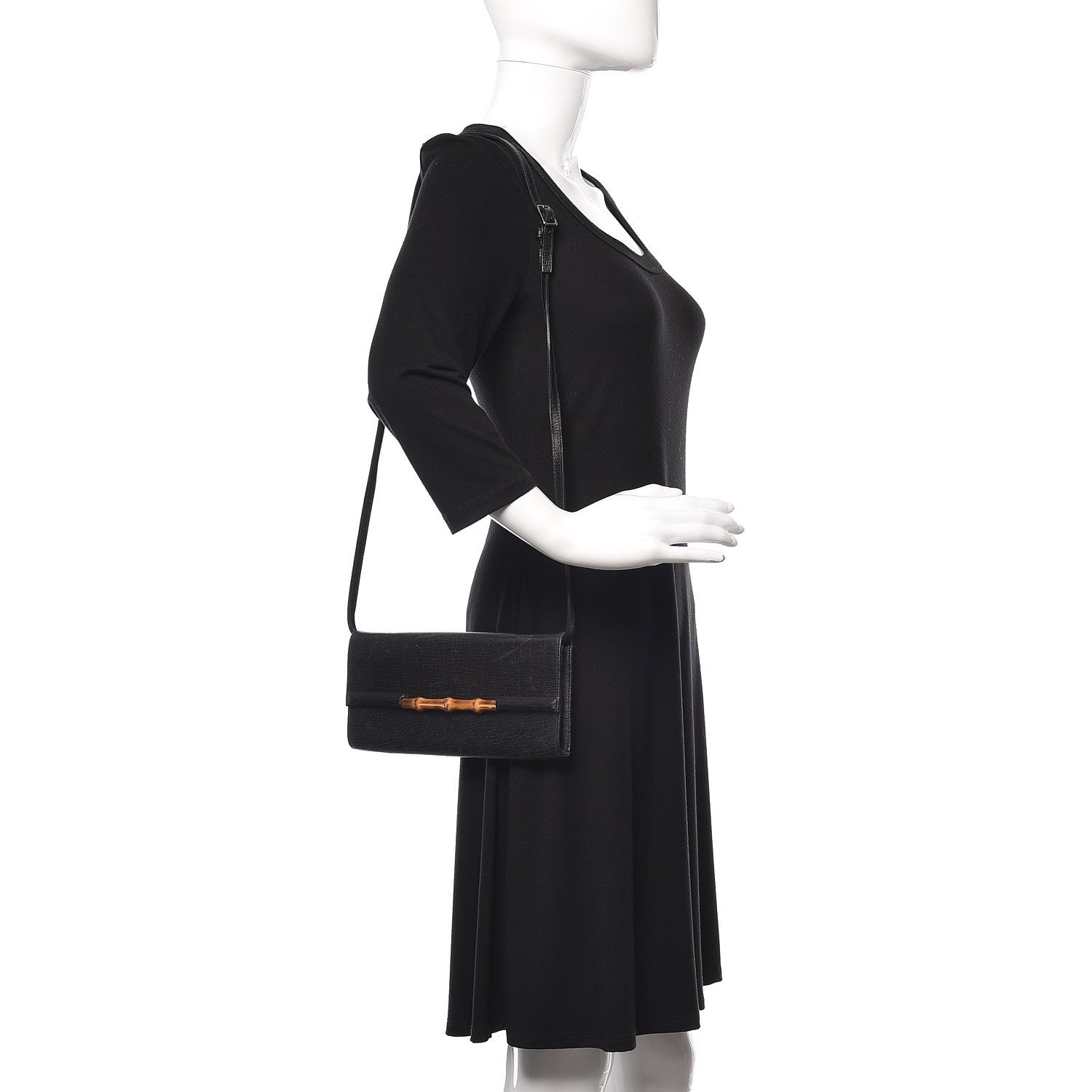 Gucci Textured Calfskin Bamboo Bar Clutch Black 2 of 15