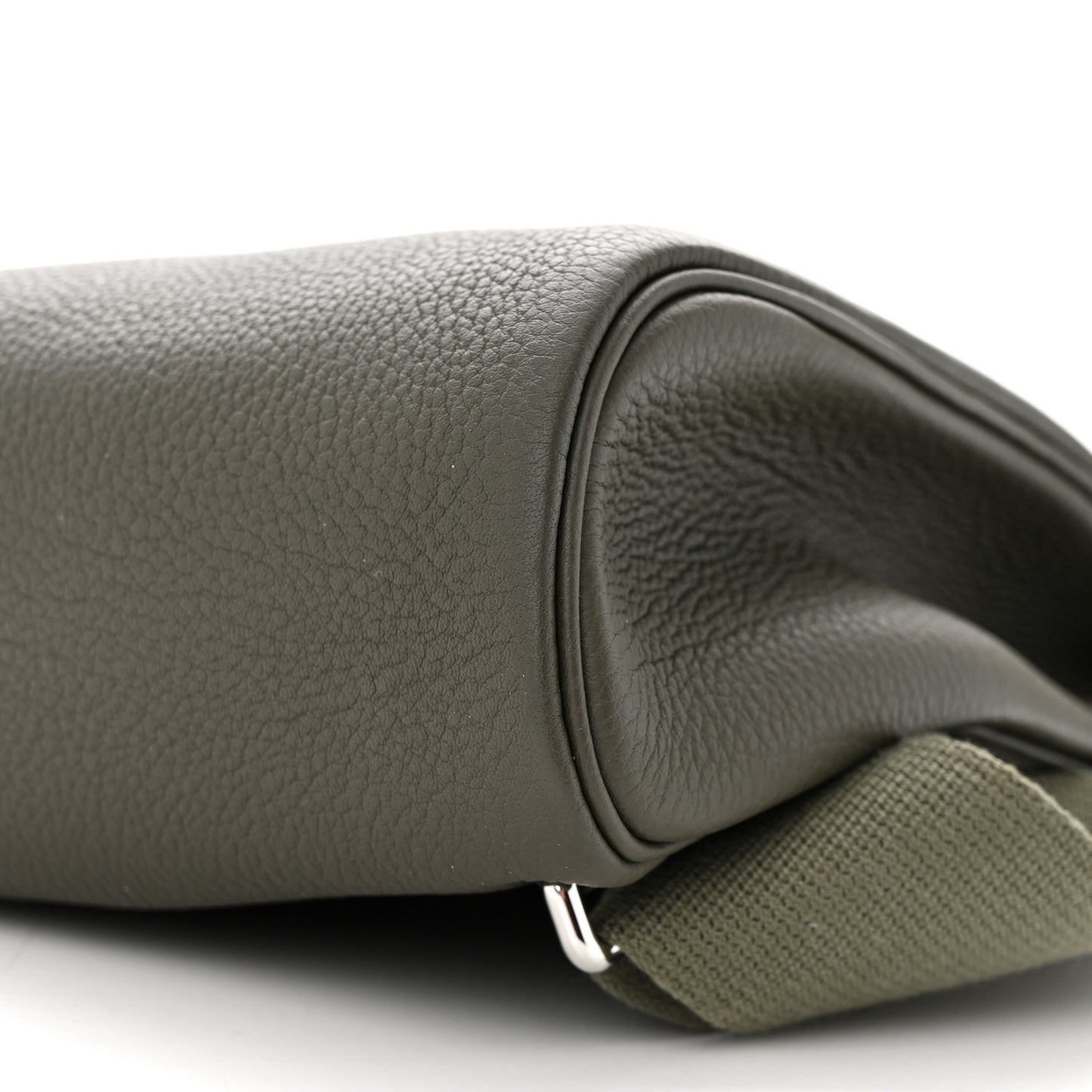 Togo Hac A Dos PM Backpack Vert De Gris