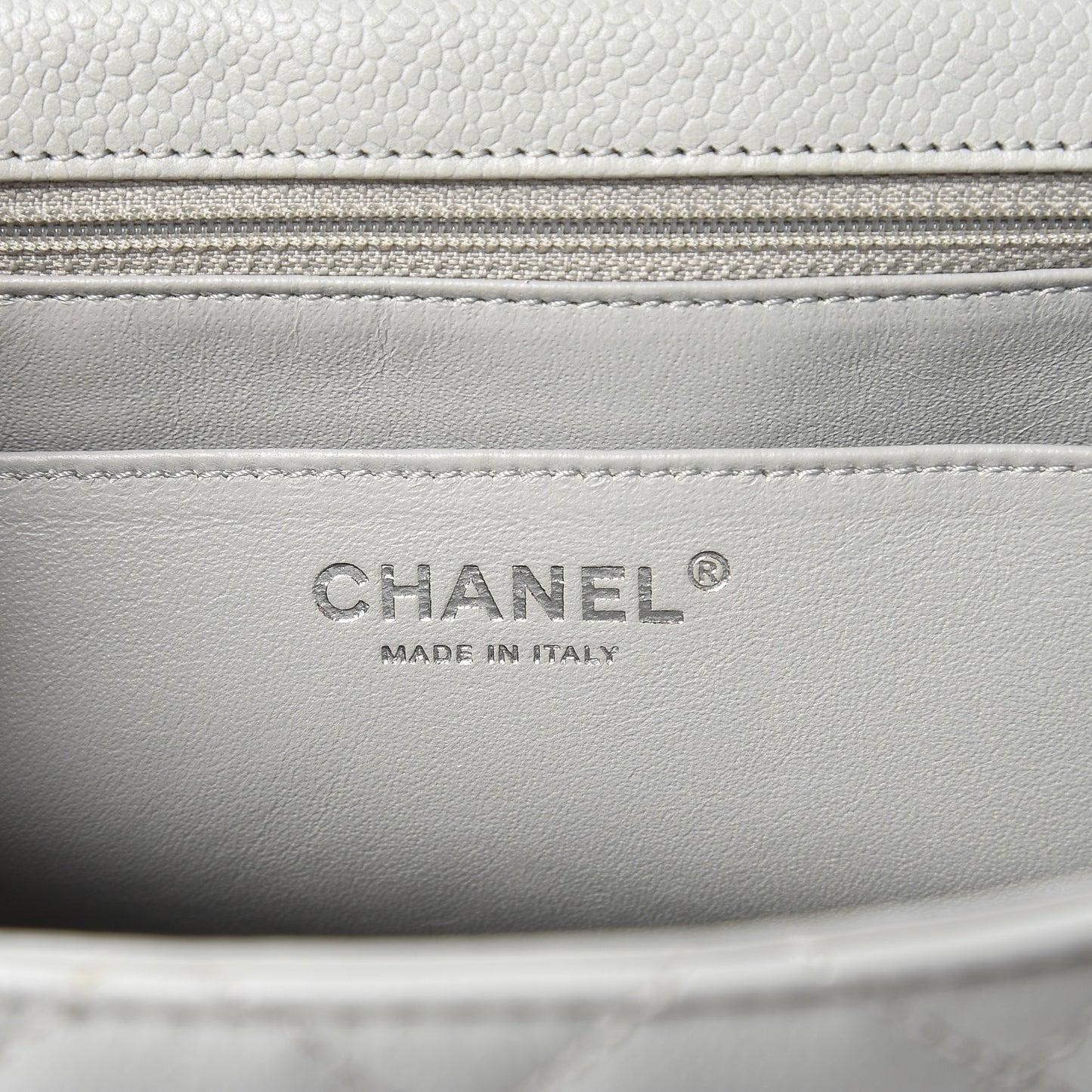Washed Caviar Jumbo Single Flap Grey