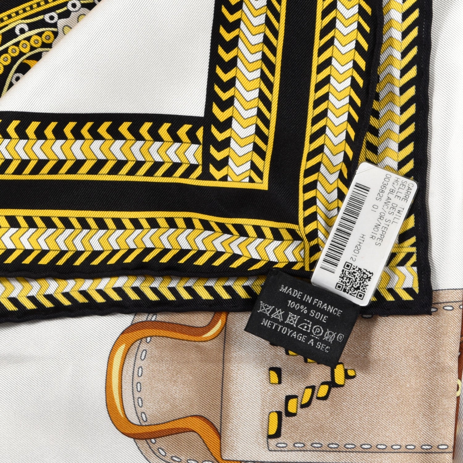 Hermes Silk Selle Des Steppes Scarf 90 White Or Black 5 of 10