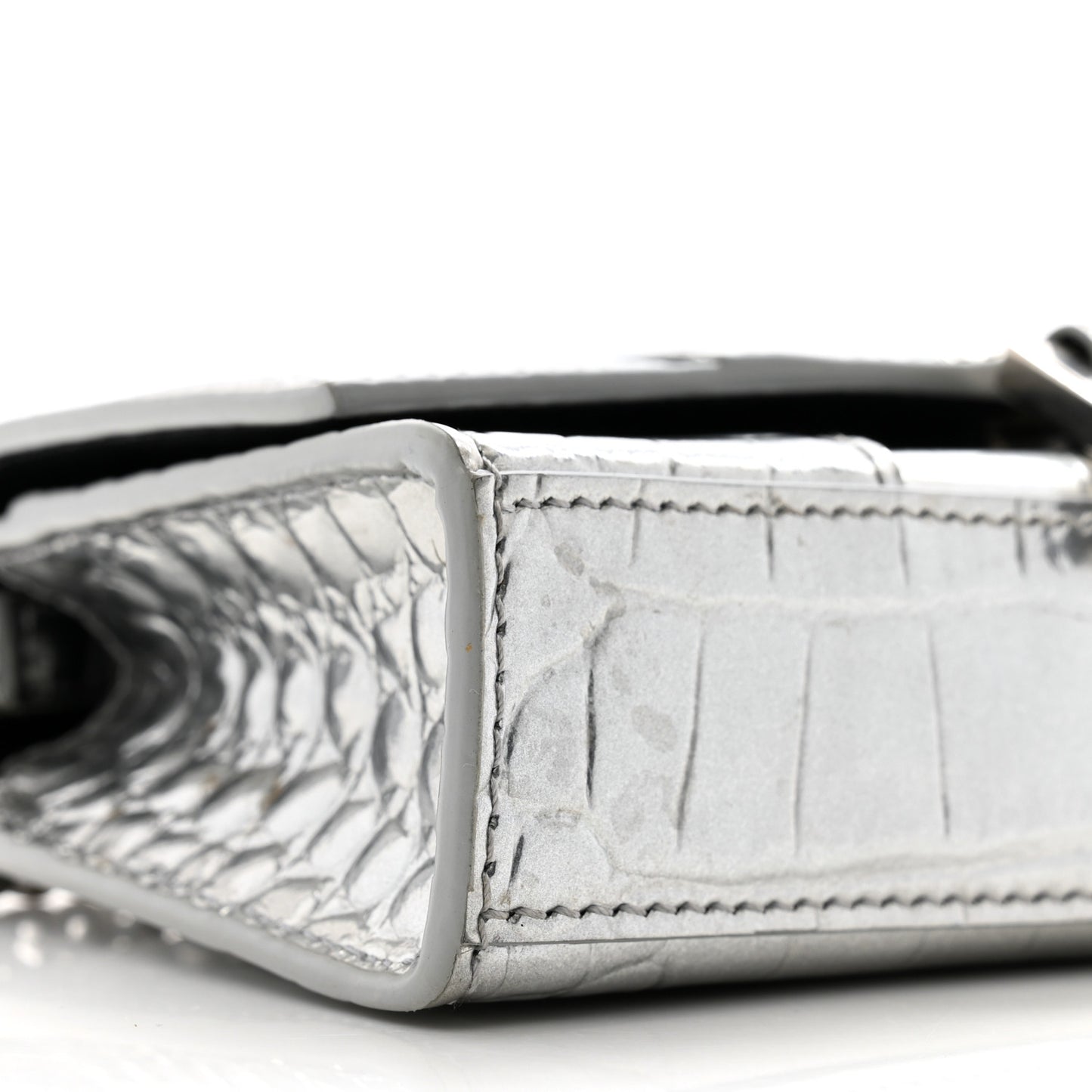 Shiny Calfskin Crocodile Embossed Hourglass Chain Bag Silver