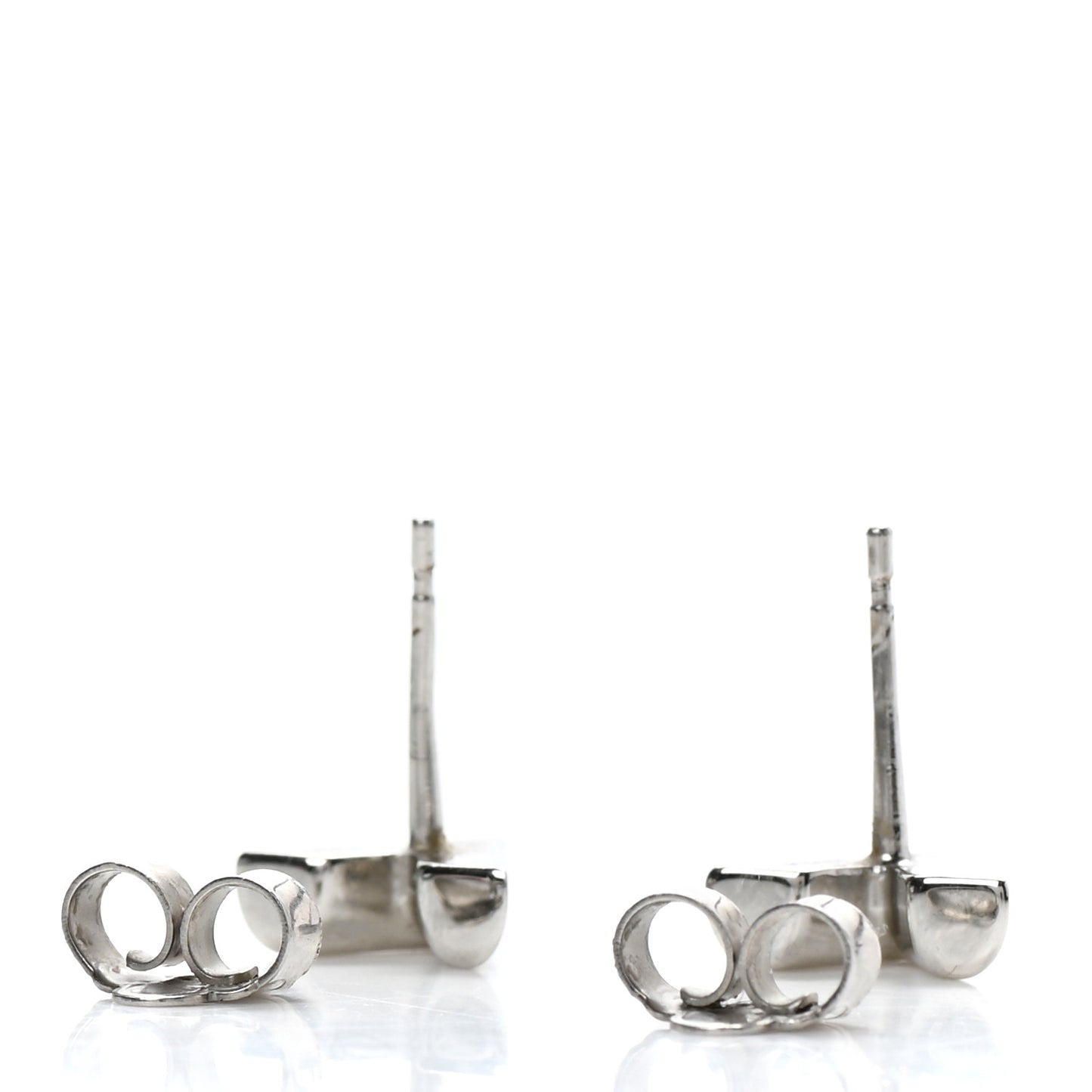 Essential V Stud Earrings Silver